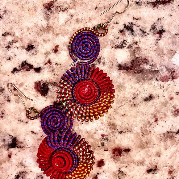 Three pairs of rare vintage and handmade earrings - Picture 3 of 3